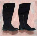 Hoge diep zwarte dames laarzen 41 zgan.
Schacht wijdte 21 cm, Ophalen of Verzenden, Zo goed als nieuw, Zwart, Hoge laarzen
