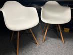 Witte kuip stoelen / eetkamer stoelen, Ophalen of Verzenden, Zo goed als nieuw, Wit, Twee