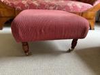 Leuk rood voetenbankje/hocker/poef op wieltjes, Huis en Inrichting, Ophalen, Gebruikt, 50 tot 75 cm, Vierkant