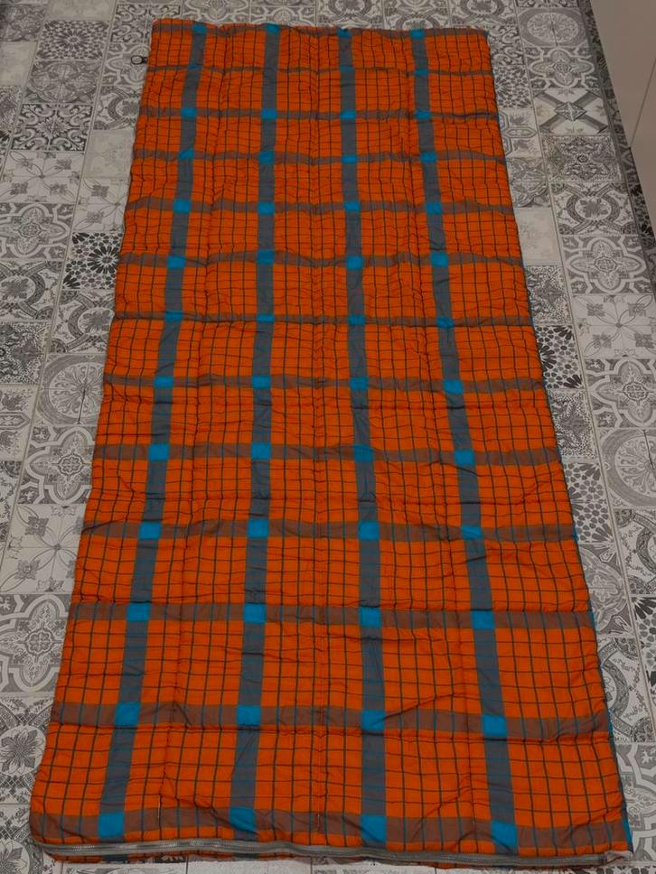 Prachtige(!) Vintage Dacron Fiberfill slaapzak. Als nieuw!, Caravans en Kamperen, Slaapzakken, Zo goed als nieuw, Ophalen of Verzenden