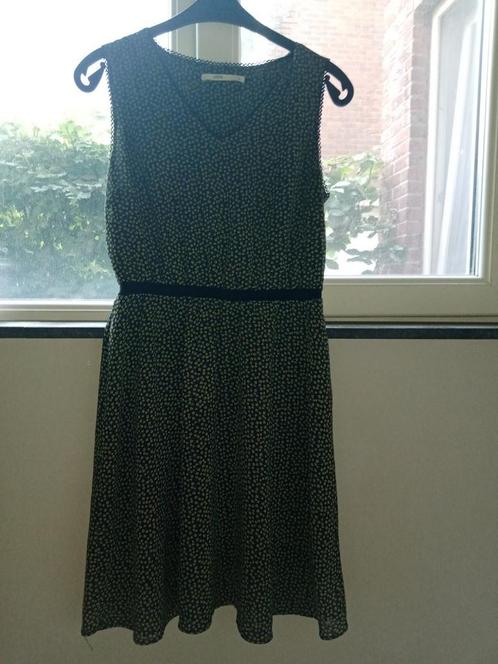 Steps jurk maat 40, Kleding | Dames, Jurken, Gedragen, Maat 38/40 (M), Knielengte, Ophalen of Verzenden