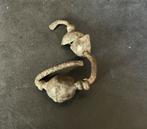 Bodemvondst…Romeins/Middeleeuws Deel Bronzen Oorbel, Sieraden, Tassen en Uiterlijk, Antieke sieraden, Ophalen of Verzenden, Brons