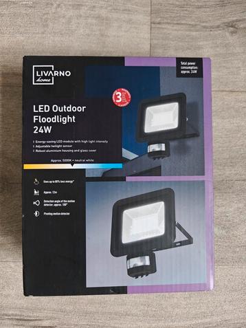 Livarno LED Buiten Schijnwerper 24W - Nieuw beschikbaar voor biedingen