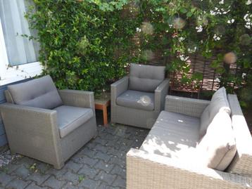 loungeset beschikbaar voor biedingen