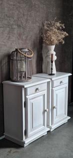 2 witte vintage japandi nachtkastjes nacht kastjes !, Ophalen, Gebruikt, Minder dan 45 cm, 55 tot 70 cm