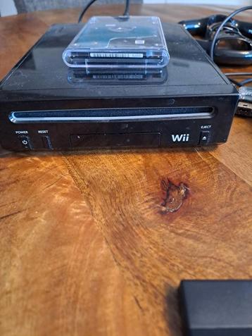 Mooie Wii met ruim 300 spellen beschikbaar voor biedingen
