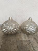 Vintage wit parelmoer glazen sfeer hanglampen, Huis en Inrichting, Lampen | Hanglampen, Ophalen of Verzenden, Nieuw, Glas, Minder dan 50 cm