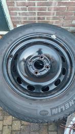 Winterbanden Michelin Alpin 195/60 R15 met Ford velgen 4x108, Auto-onderdelen, Banden en Velgen, Ophalen, 15 inch, Banden en Velgen