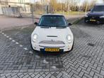Mini 1.6 16V Cooper S 2004 Wit, Auto's, Mini, Voorwielaandrijving, Zwart, 4 cilinders, 4 stoelen