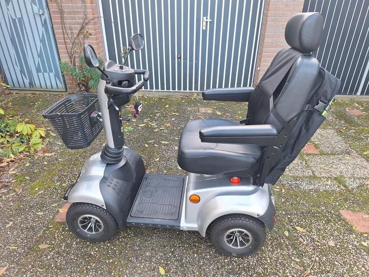 Scootmobiel Vermeiren Ceres 4 SE, Diversen, Brommobielen en Scootmobielen, Gebruikt, Vermeiren, 26 t/m 35 km, 11 t/m 15 km/u, Ophalen of Verzenden