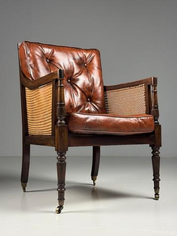 Engelse Library Bergère Mahonie 1825 beschikbaar voor biedingen