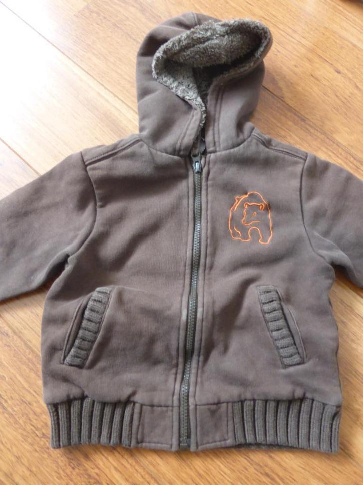 Stoer borgvest (Db1), Kinderen en Baby's, Kinderkleding | Maat 104, Zo goed als nieuw, Jongen, Jas, Ophalen of Verzenden