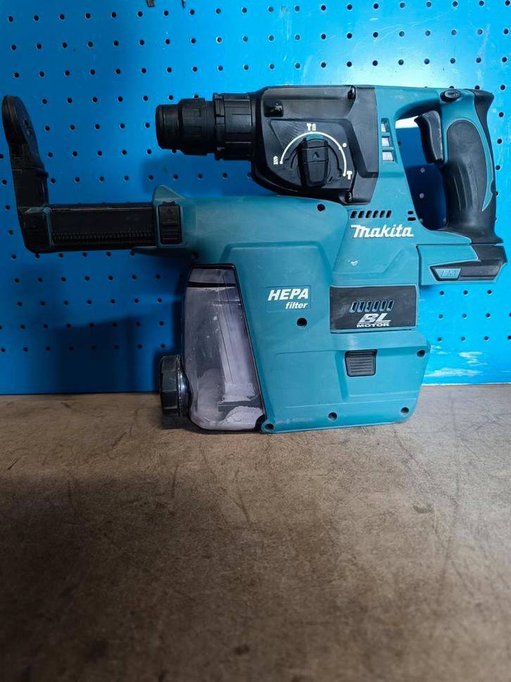 Makita 18v accu combihamer met stofafzuiging, Doe-het-zelf en Verbouw, Gereedschap | Boormachines, Zo goed als nieuw, Boor- en/of Breekhamer