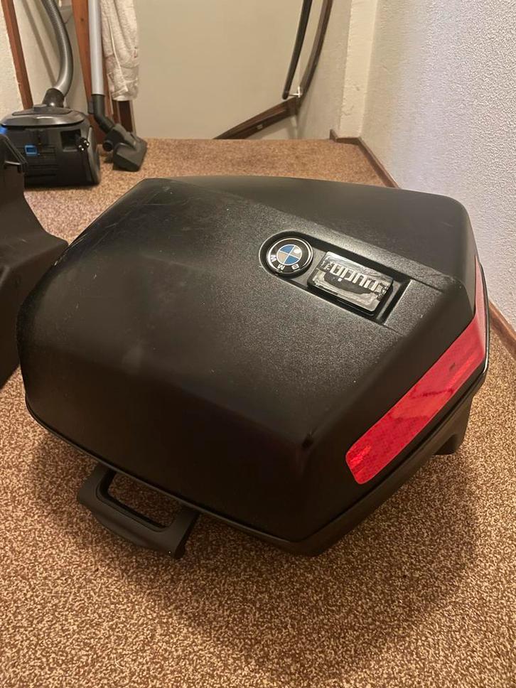 2 BMW Zijkoffers  Motorfiets- Links en rechts, Motoren, Accessoires | Koffers en Tassen, Zo goed als nieuw, Ophalen of Verzenden