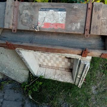 Oude Letterbak uit de drukindustrie beschikbaar voor biedingen