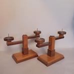 2 houten kandelaars Art Deco - Amsterdamse school, Antiek en Kunst, Antiek | Kandelaars, Ophalen of Verzenden, Koper of Brons