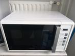 Zeer nette goedwerkende magnetron 30.00 zie beschrijving, Ophalen, Zo goed als nieuw, Vrijstaand, 45 tot 60 cm