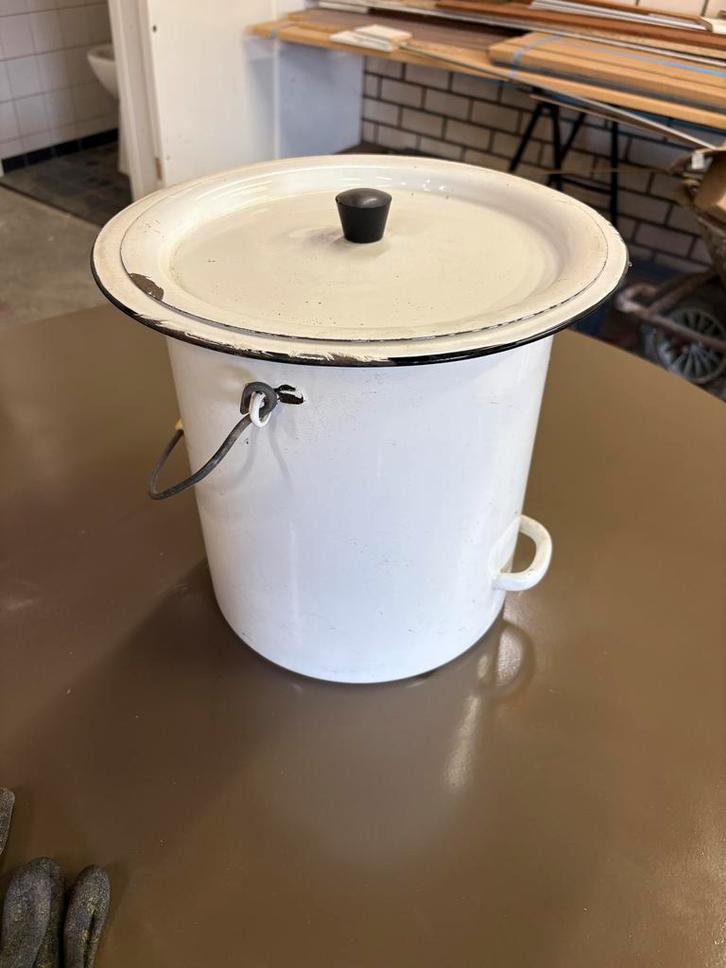 Vintage Emaille Po-stoel / Nachtemmer, Huis en Inrichting, Keuken | Keukenbenodigdheden, Gebruikt, Ophalen of Verzenden