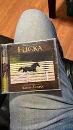 Flicka, Ophalen of Verzenden, Zo goed als nieuw