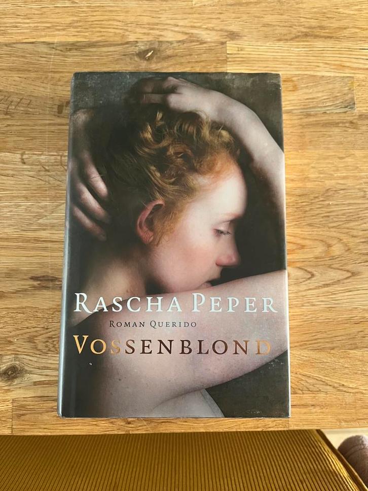 Rascha Peper - Vossenblond, Boeken, Literatuur, Zo goed als nieuw, Ophalen of Verzenden