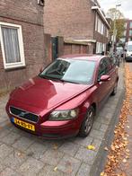 Volvo S40 2.4 I automaat 2005 Rood, Auto's, 74 €/maand, 700 kg, S40, 2435 cc