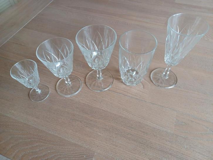 Vintage Glasservies Compleet - 30 Delig, Antiek en Kunst, Antiek | Glas en Kristal, Ophalen of Verzenden
