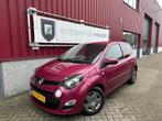 Renault Twingo 1.2 16V Collection // 147 DKM NAP // Airco //, Auto's, Voorwielaandrijving, Gebruikt, Zwart, 4 stoelen