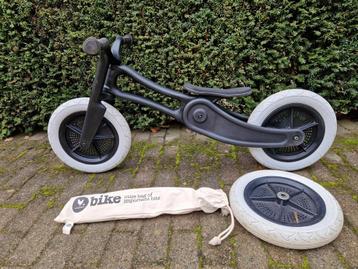 mooie Wishbone bike RE2 zwart
3 in 1 loopfiets en driewieler beschikbaar voor biedingen
