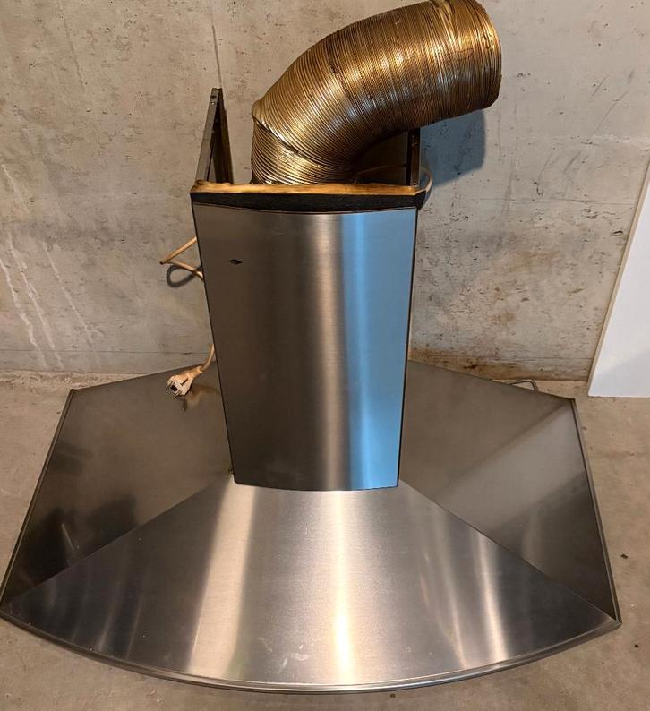 Afzuigkap Mooie Itho wandafzuigkap, Witgoed en Apparatuur, Afzuigkappen, Zo goed als nieuw, Vrijstaand, Wandschouwkap, 200 tot 400 m³ per uur