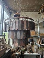 stoere hanglamp ``WOONWINKEL RUSTIEK``, Huis en Inrichting, Lampen | Hanglampen, Ophalen of Verzenden, Nieuw, Metaal, Minder dan 50 cm