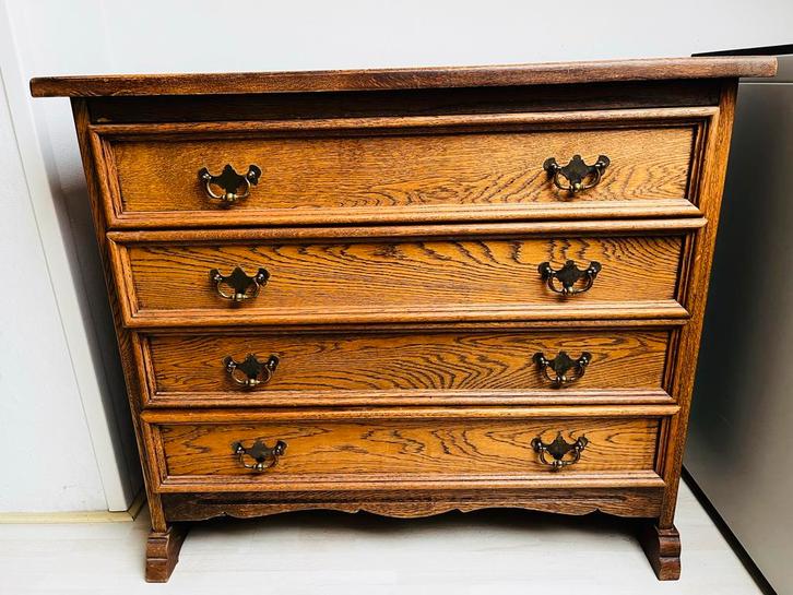 Wülfers dressoir met 4 lades, Antiek en Kunst, Antiek | Naaimachines, Ophalen