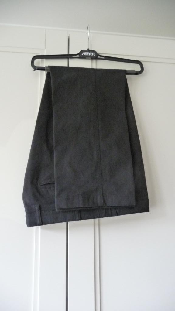 Zwarte broek (LENGTEMAAT) 174/11, Kleding | Heren, Broeken en Pantalons, Nieuw, Zwart, Ophalen of Verzenden