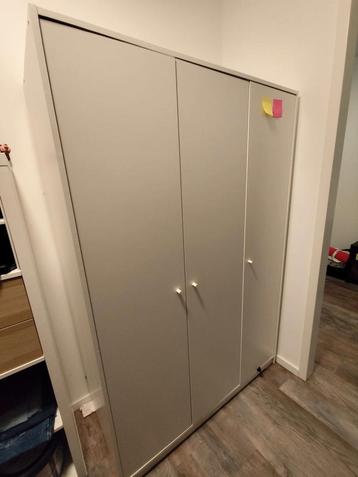 50 euro snel ophalen IKEA kast nette staat kledingkast wit beschikbaar voor biedingen