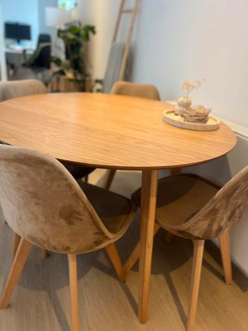 Ronde Eettafel Eiken 105cm - Goede staat beschikbaar voor biedingen