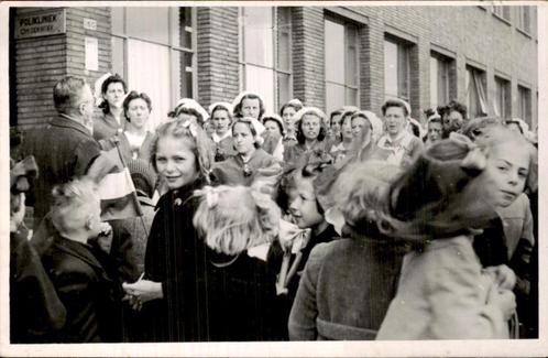 Rotterdam - Fotokaart- Bevrijding -, Verzamelen, Ansichtkaarten | Nederland, Ongelopen, Zuid-Holland, 1940 tot 1960, Ophalen of Verzenden