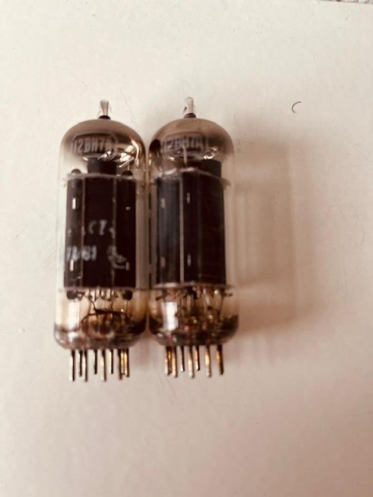 RCA 12bh7A blackplate square getter, Audio, Tv en Foto, Buizenversterkers, Buis of Buizen, Ophalen of Verzenden