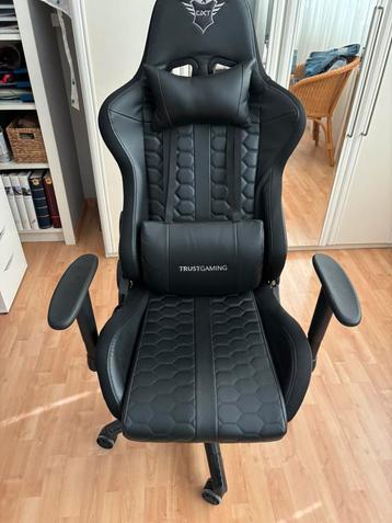 TRUST GXT 716 Rizza - Gamingstoel met RGB LED-verlichting beschikbaar voor biedingen
