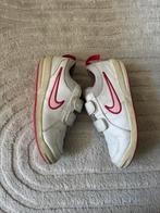 Nike sneakers / gymschoenen mt 34, Gebruikt, Meisje, Sportschoenen, Ophalen of Verzenden