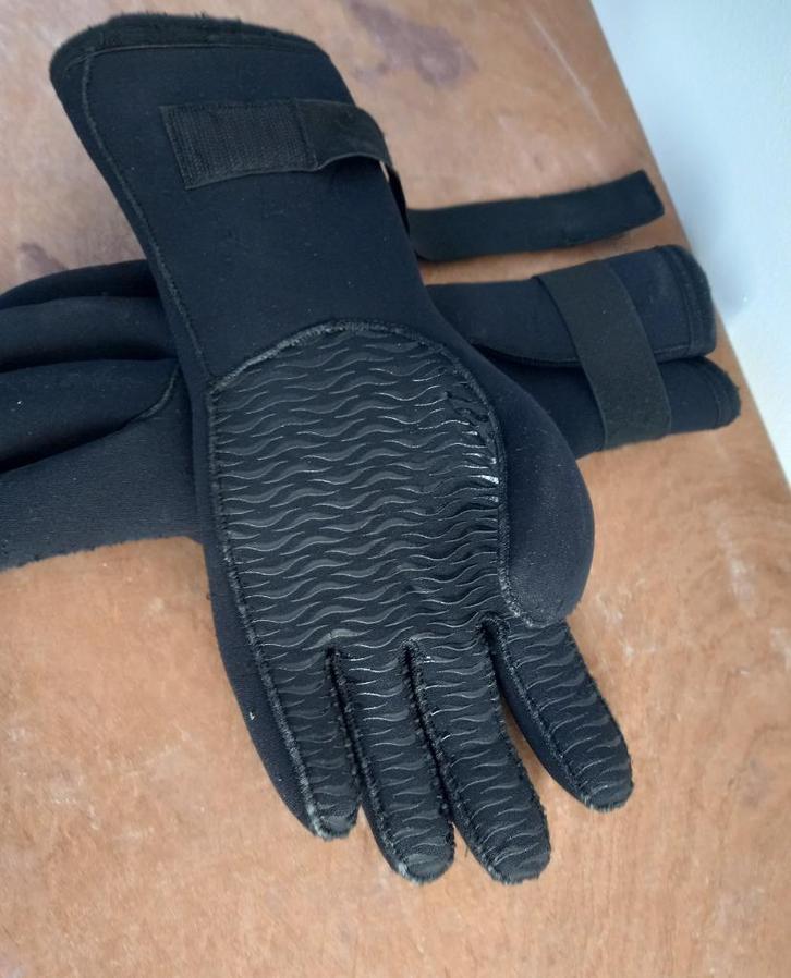 Duik handschoenen maat xl, 5mm dik, Watersport en Boten, Duiken, Zo goed als nieuw, Duikpak, Ophalen of Verzenden