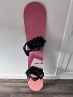 Roze Dames Snowboard 140cm met Bindingen, Ophalen, Zo goed als nieuw, Board