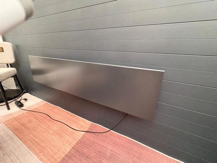 Adax Adax neo Wifi elektrische verwarming 33x143cm, Doe-het-zelf en Verbouw, Verwarming en Radiatoren, Zo goed als nieuw, Radiator