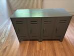 Houten kastje locker look., Ophalen