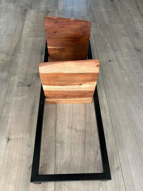 Wandrek Mango Hout & Zwart Metaal, Huis en Inrichting, Woonaccessoires | Wandplanken en Boekenplanken, Zo goed als nieuw, Ophalen of Verzenden