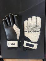 BOM Keepershandschoenen Maat 10 - Nieuw, Sport en Fitness, Voetbal, Ophalen of Verzenden, Nieuw, Handschoenen