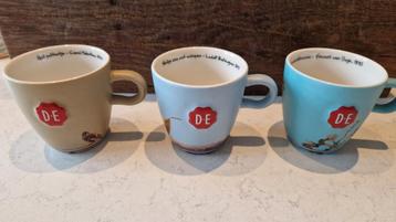 3 prachtige mokken - Douwe Egberts - oude leermeesters beschikbaar voor biedingen