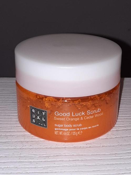 Rituals Happy Buddha Good Luck Scrub inhoud 125 gram, Sieraden, Tassen en Uiterlijk, Uiterlijk | Lichaamsverzorging, Nieuw, Bad & Douche