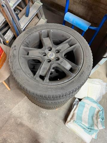Nette volvo velgen 17 inch beschikbaar voor biedingen