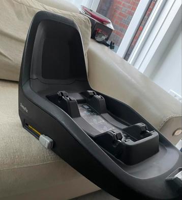 2wayFix ISOFIX-basis – i-Size goedgekeurd beschikbaar voor biedingen