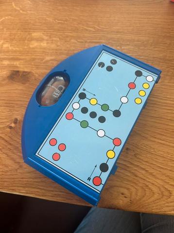 Ludo 2 in 1 mens erger je niet beschikbaar voor biedingen