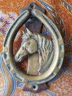 Antieke deurklopper uit Engeland met paardenhoofd 12,5 cm.